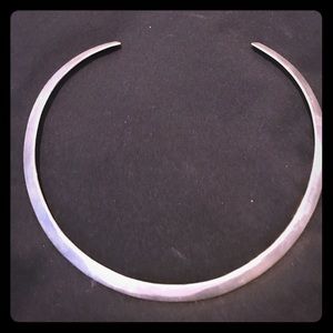Silver round choker