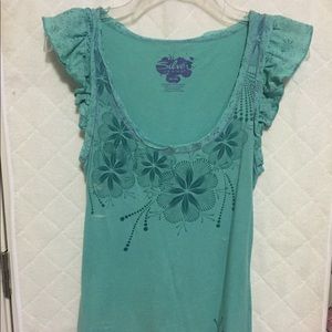 Silver jeans brand scoop neck top