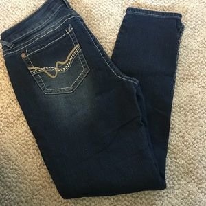 WallFlower size 11 skinny jeans