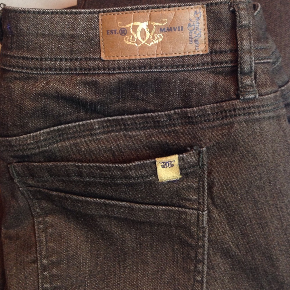DIVINE RIGHTS OF DENIM SKINNY JEANS EXCELLENT CUTE