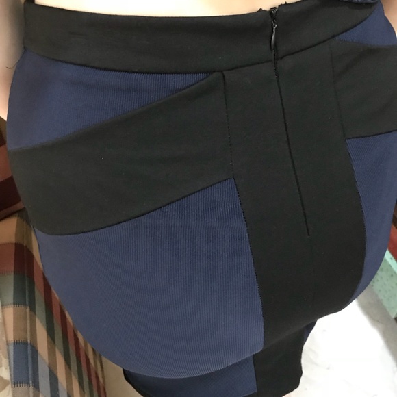 BCBG Generation Black Blue Bodycon Pencil Skirt 10 - Picture 4 of 12