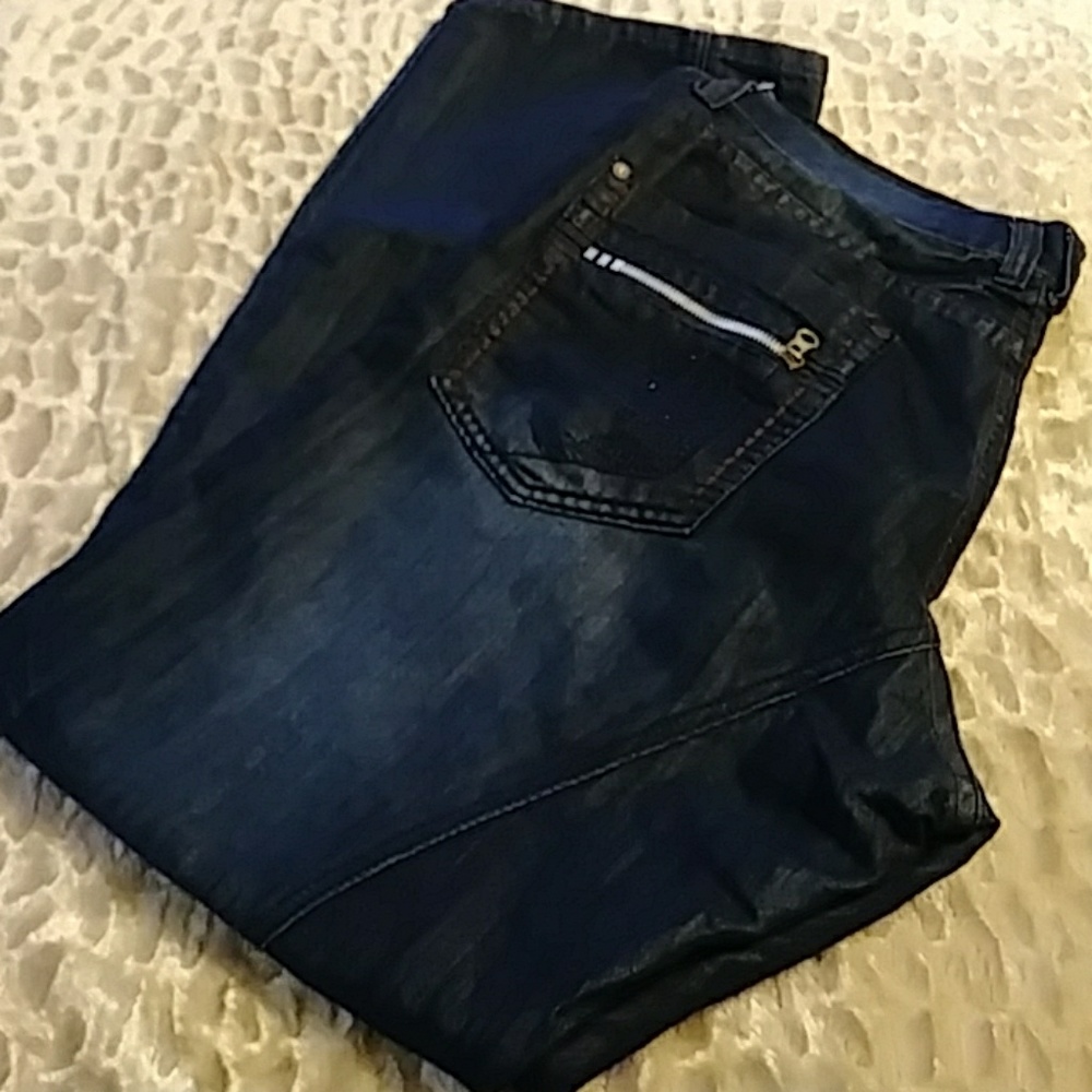 Jeans - Picture 2 of 2