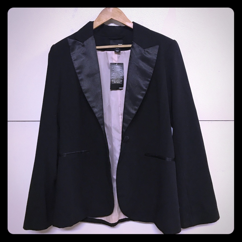 Never Worn Black H&M Blazer