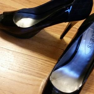 Guess heels