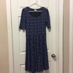 Medium, like new LuLaRoe Nicole dress!