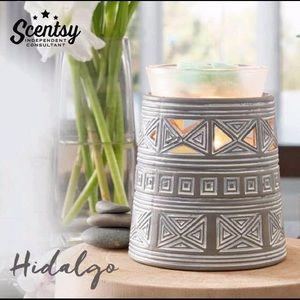 Hidalgo Scentsy warmer