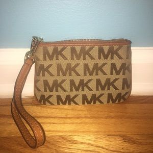 Michael Kors Wristlet
