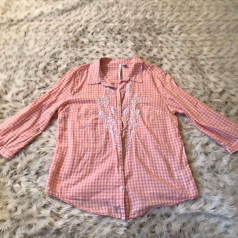 LC lauren Conrad Button down Embroidered Blouse