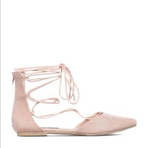 JustFab Orianaa flat in Taupe
