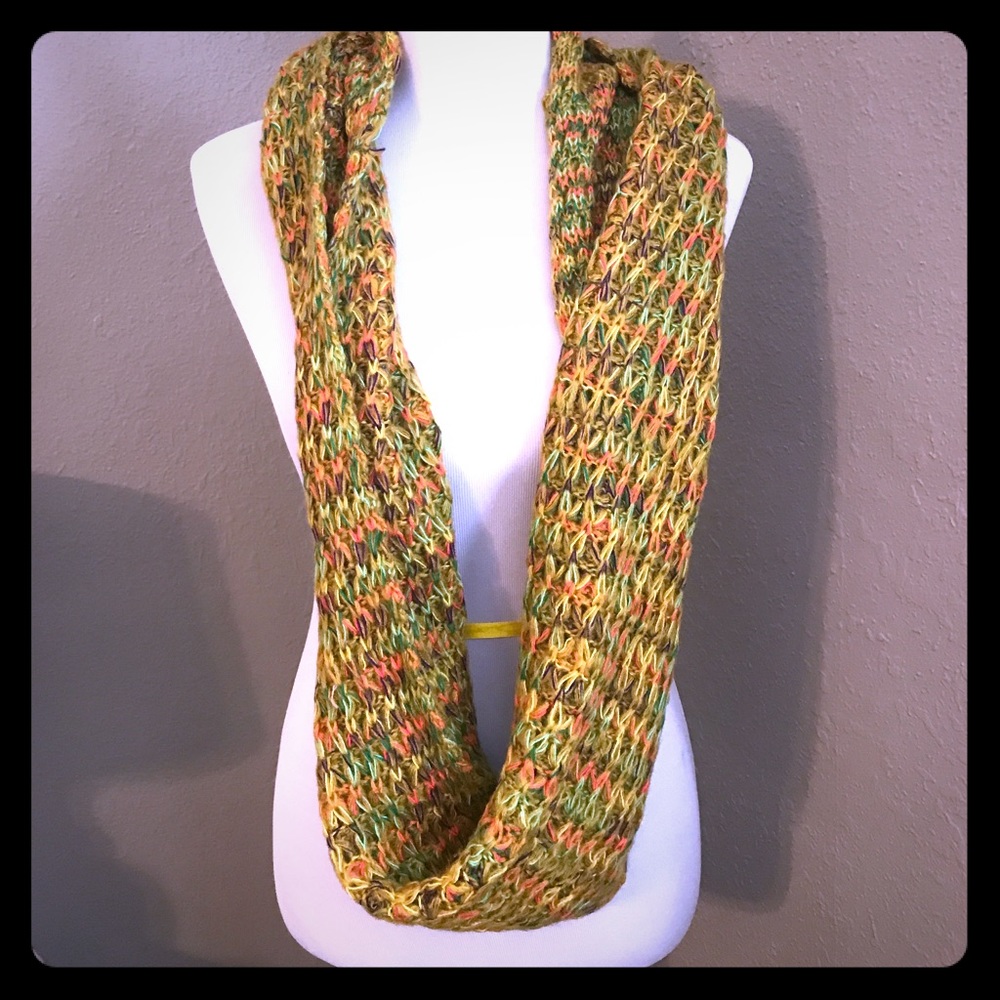 Infinity scarf - Picture 2 of 4