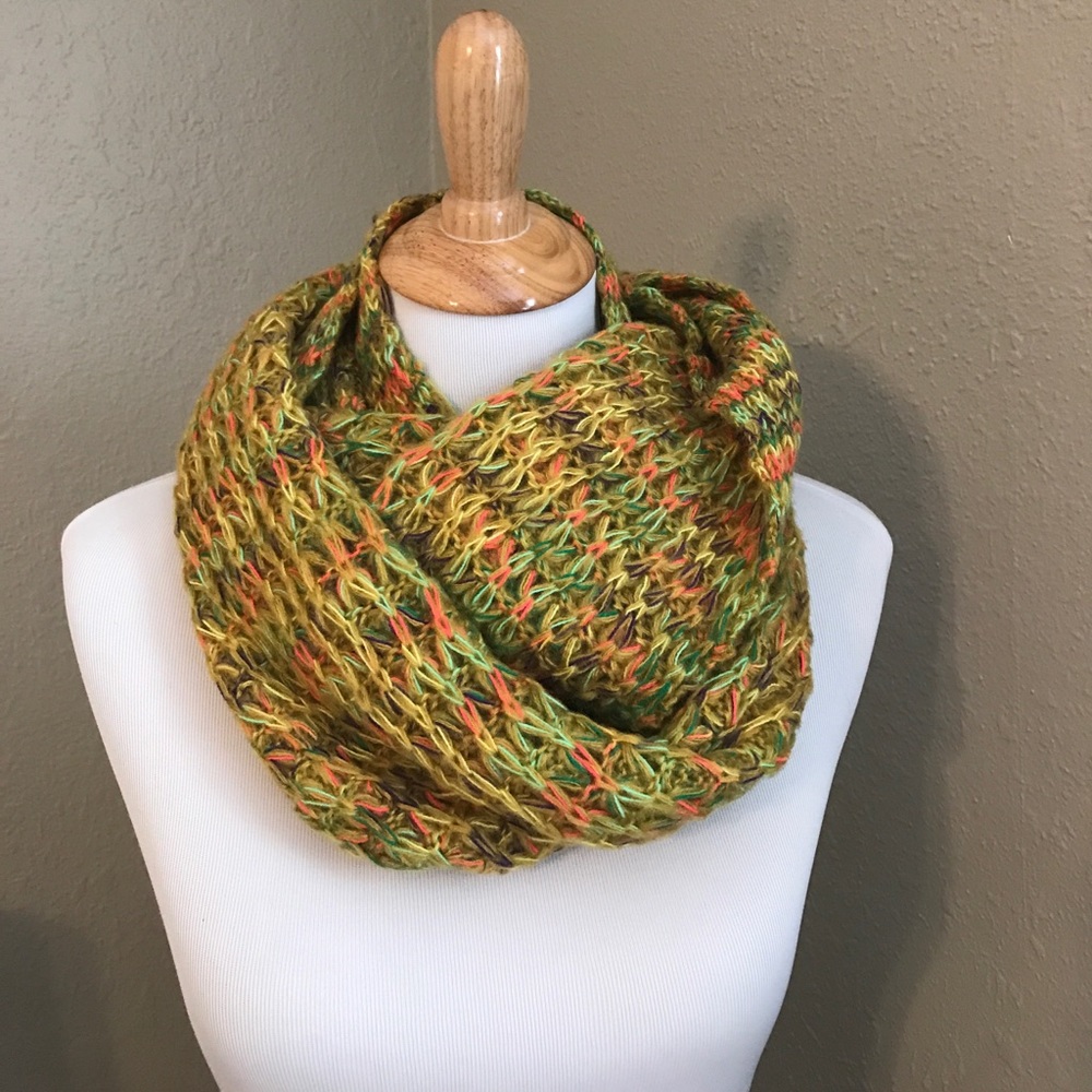 Infinity scarf