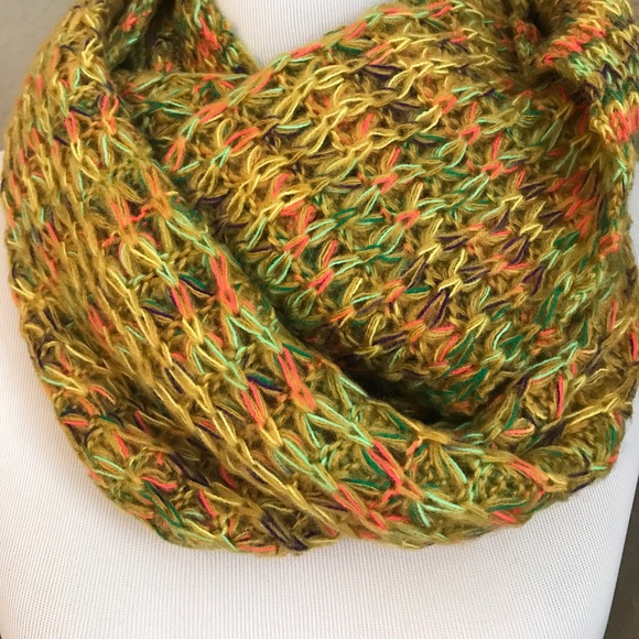 Infinity scarf - Picture 3 of 4