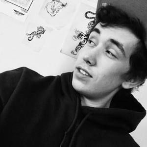 Meet your Posher, Aaron