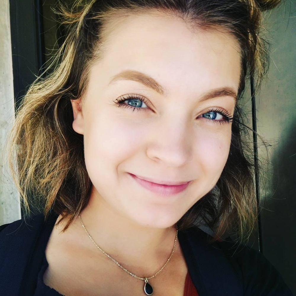 Meet your Posher, Tiffany