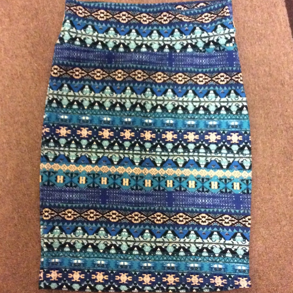 Like new LuLaRoe Cassie Skirt
