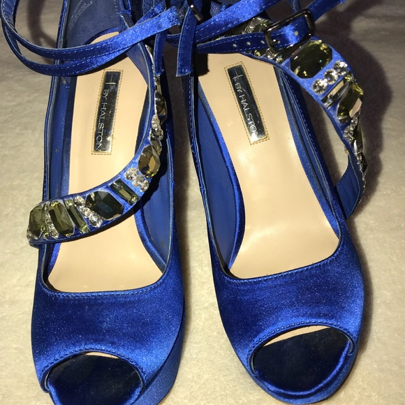 Heels - Picture 3 of 5