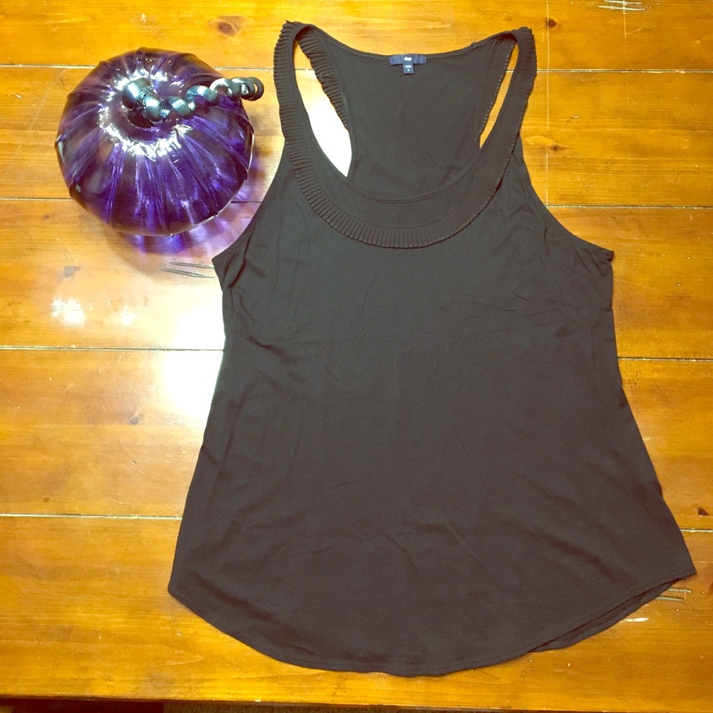 Gap Black Ruffle Tank Top