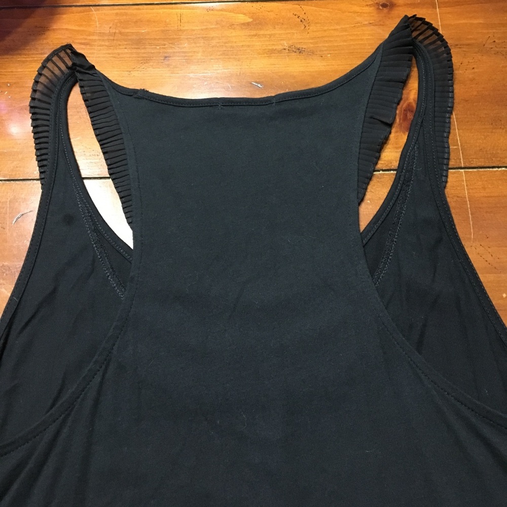 Gap Black Ruffle Tank Top - Picture 4 of 4