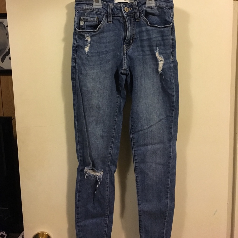 Medium Wash Destroyed Jeans