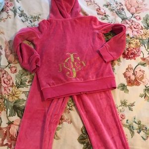 Little girl juicy couture sweatsuit!