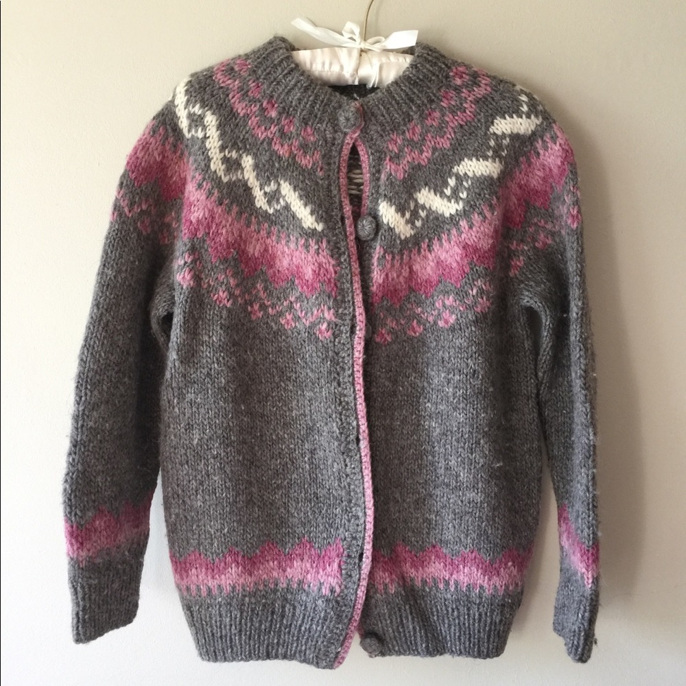 Rare Dobrila wool sweater handmade in Yugoslavia