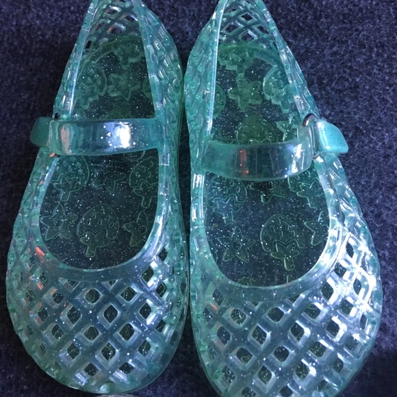 Toddler size 12-18 month old jelly sandals - Picture 4 of 4