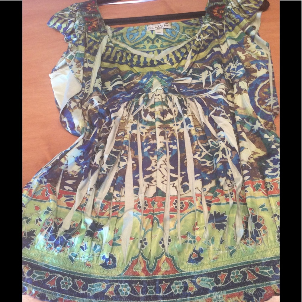 Live and let Live Green Blouse