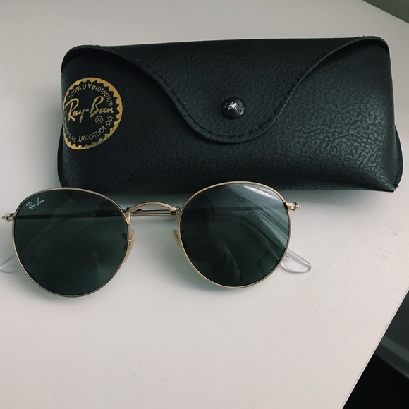 Ray bans black round frame with gold rim