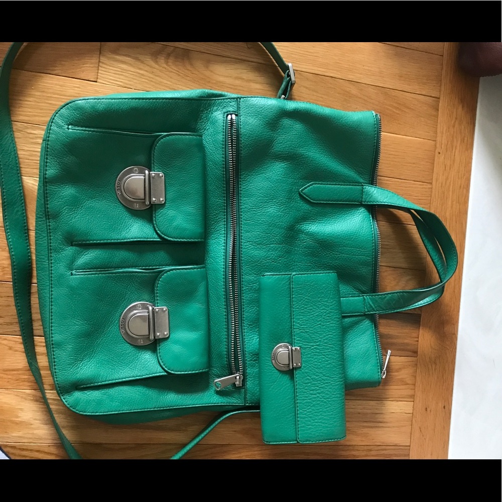 Fossil bag and wallet