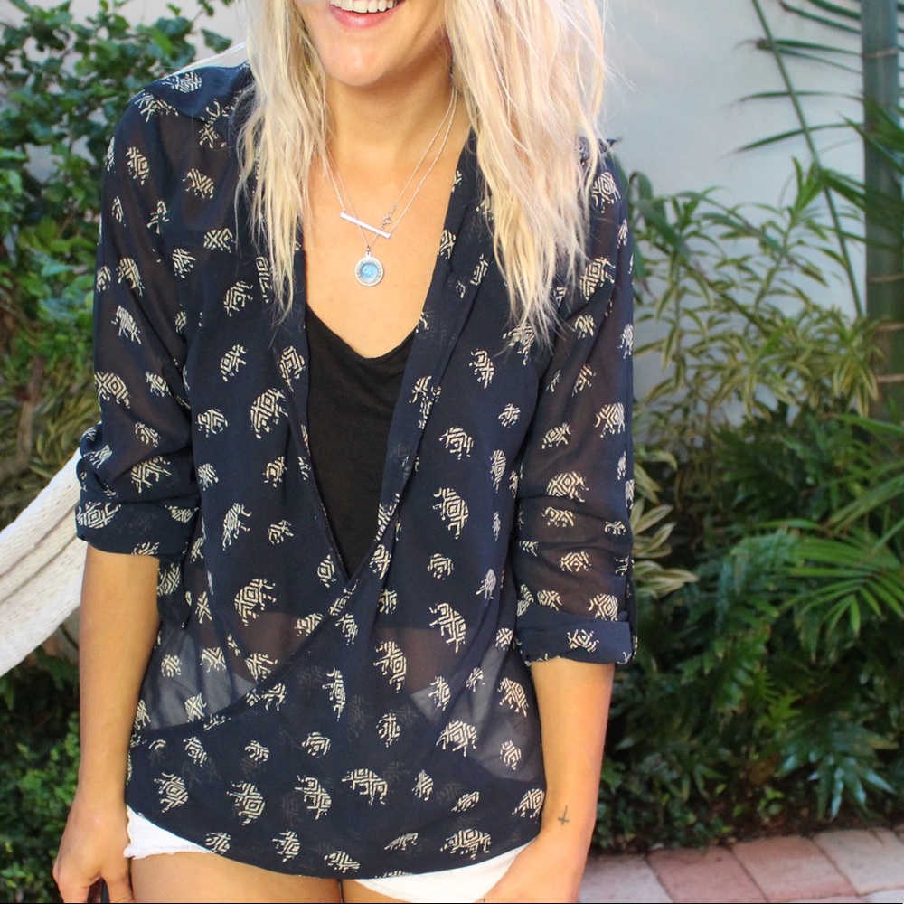 Elephant Print Hi-low Blouse