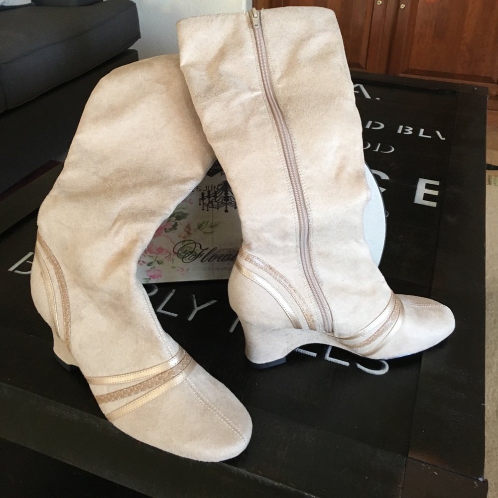 suede wedge boots