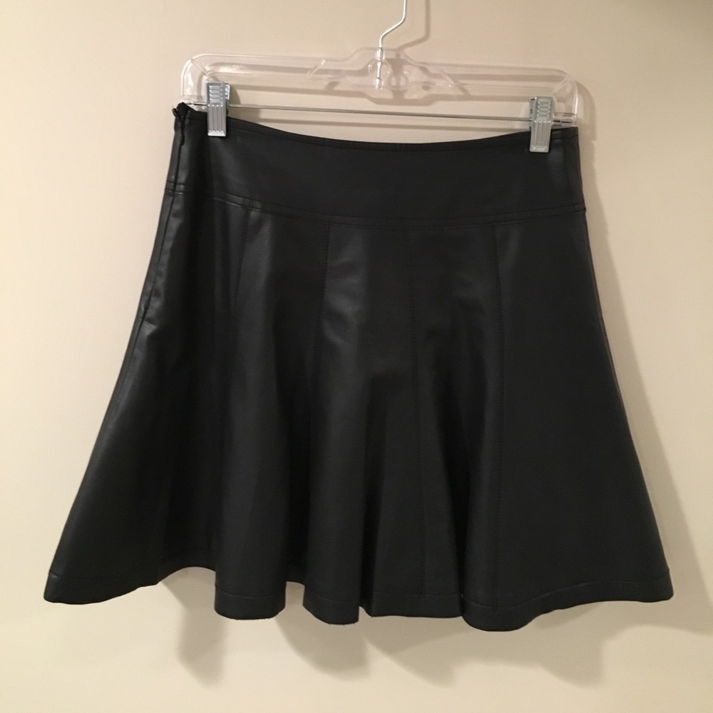 Urban Outfitters Faux Leather Mini Skirt Size 6