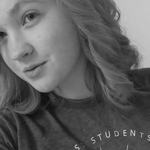 Meet your Posher, Evelyn