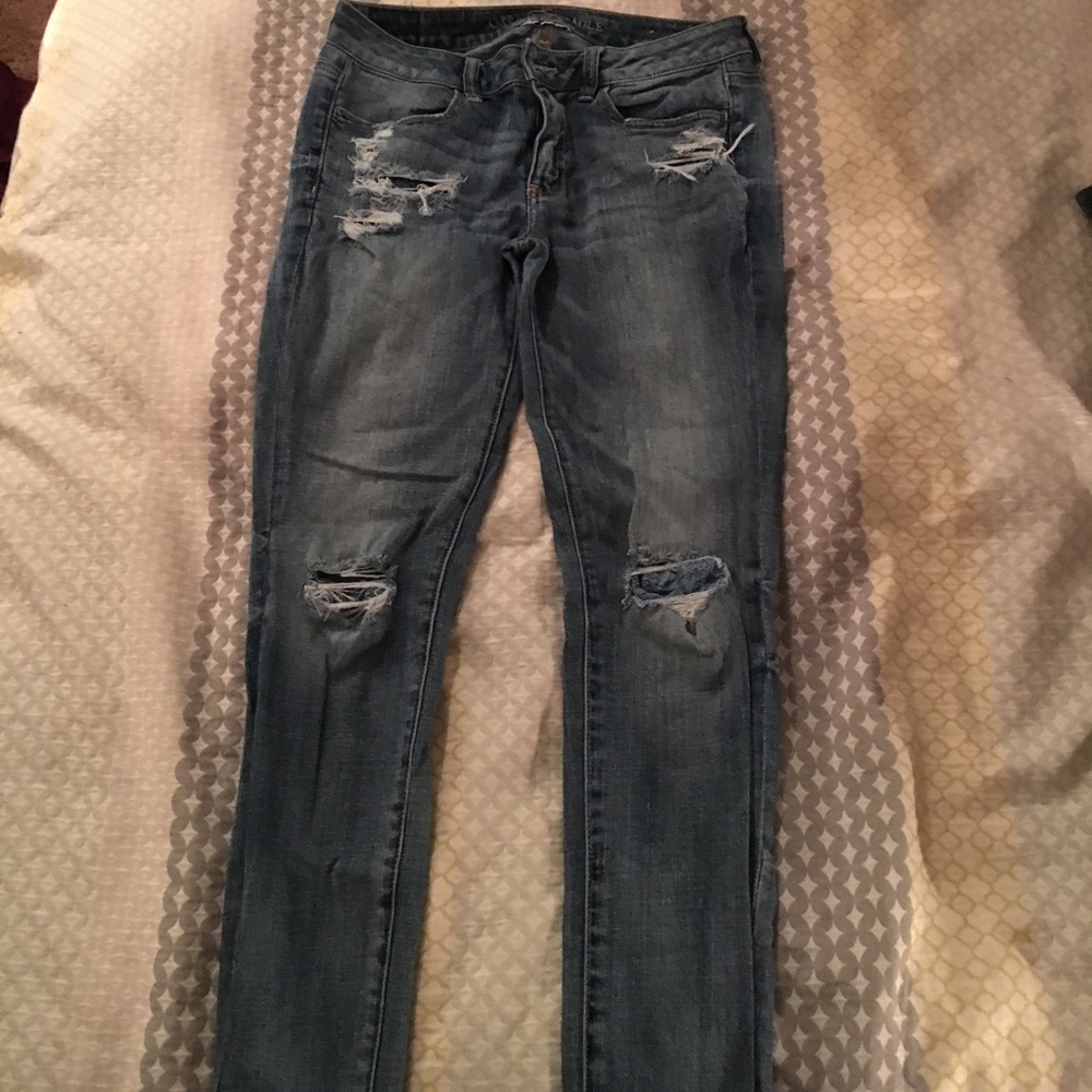 Ripped skinny jeans