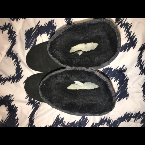 Black Limited Edition Swarovski Crystal UGG Boots - Picture 6 of 7