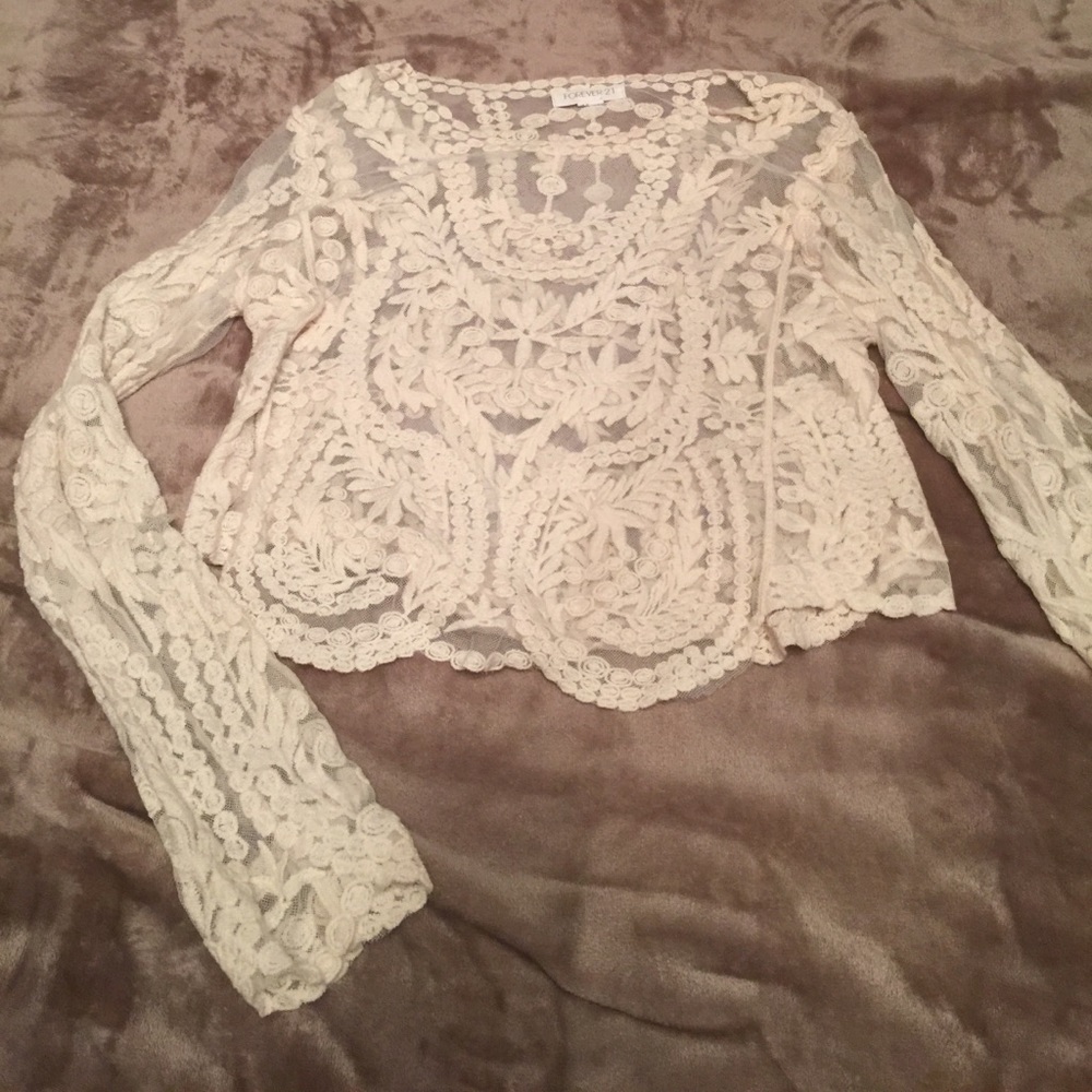 Cropped Lace top