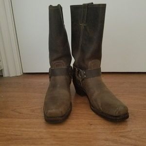 Frye Boots Harness 12R