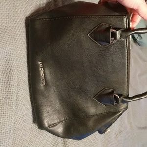 Lizclaiborne purse