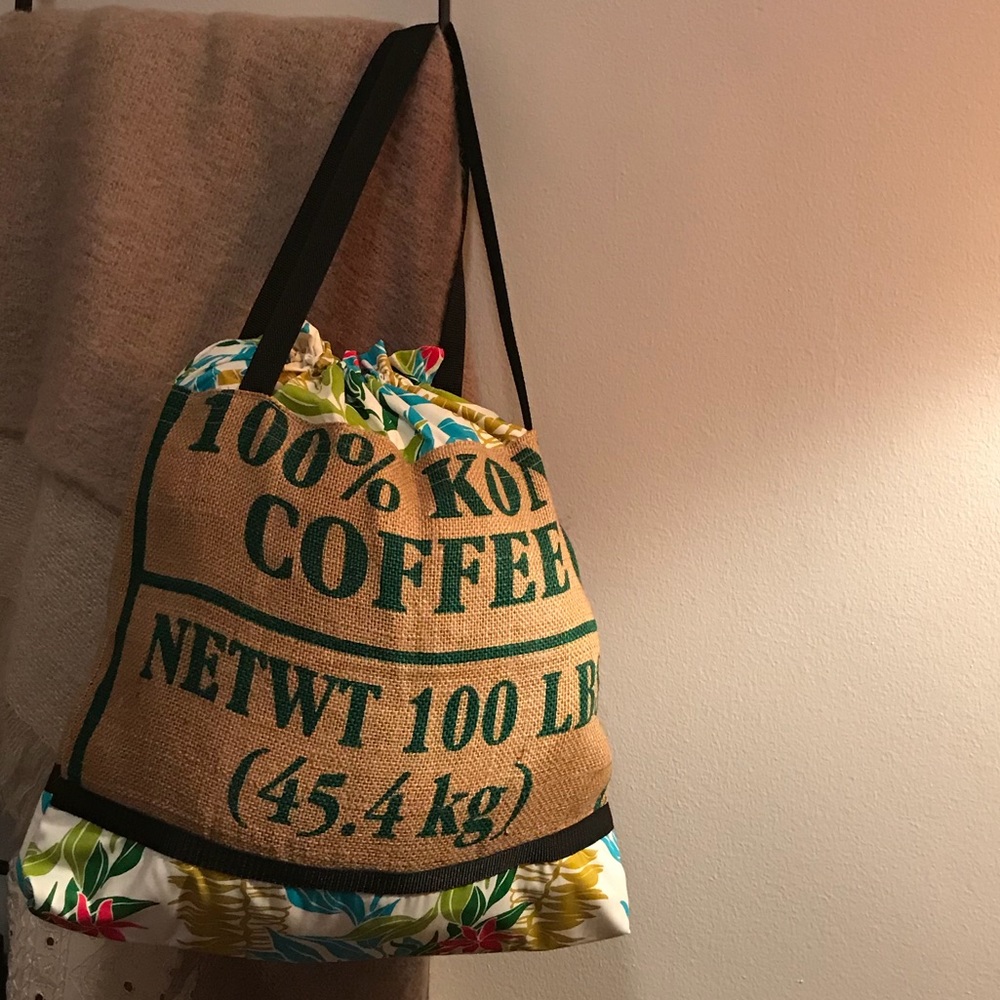 Tote bag