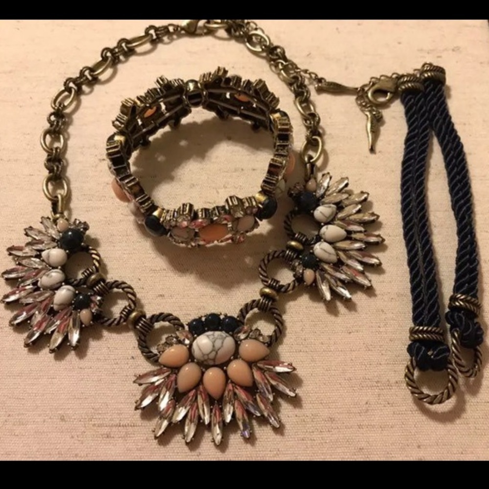 Morningtide necklace and bracelet