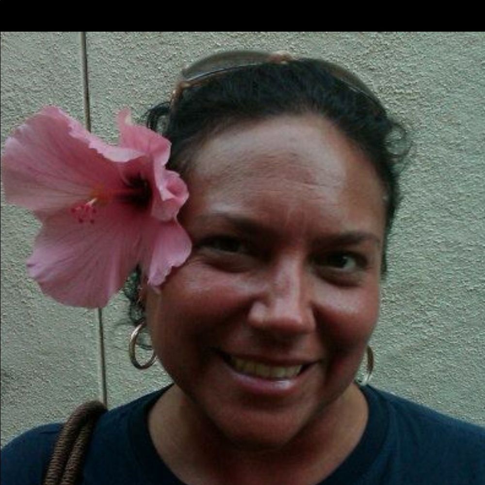 Meet your Posher, Sabrina