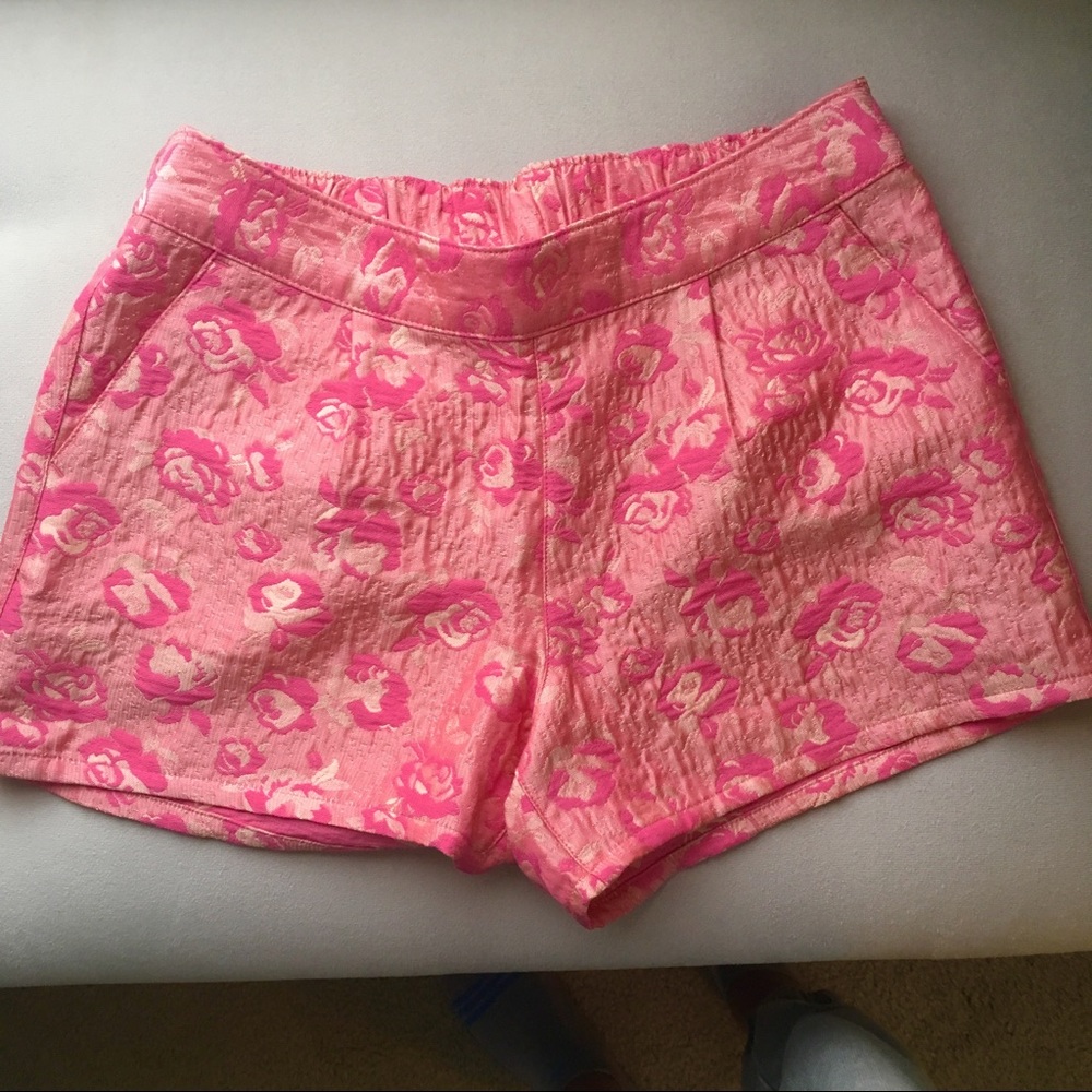 Floral Shorts - Picture 2 of 4