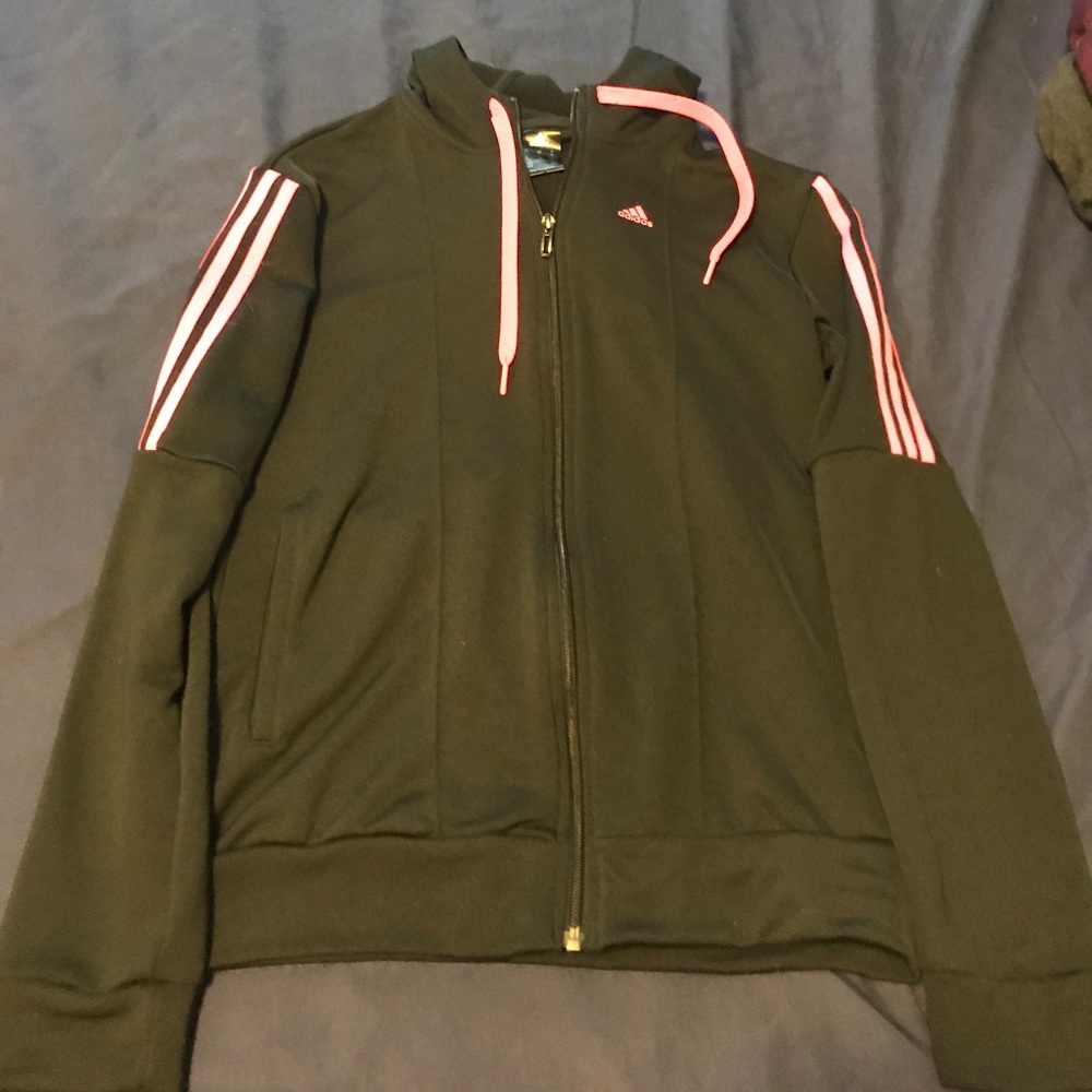 Adidas Sweatshirt
