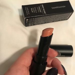 BNIB Bare Minerals Nude Lipstick! great for fall🍂