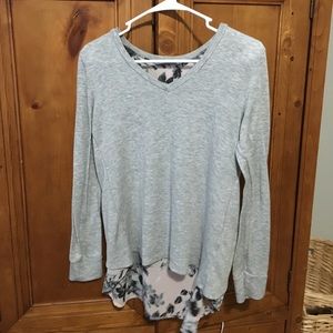 Stitch Fix Love Appella Mixed Media high/low Top