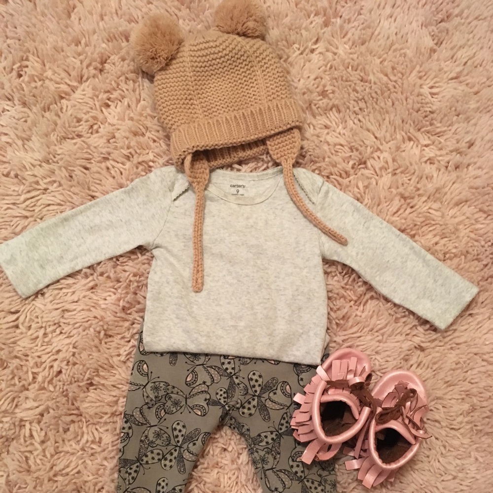 SOLD ✨Pearl Pink Leather Baby Moccasins ✨