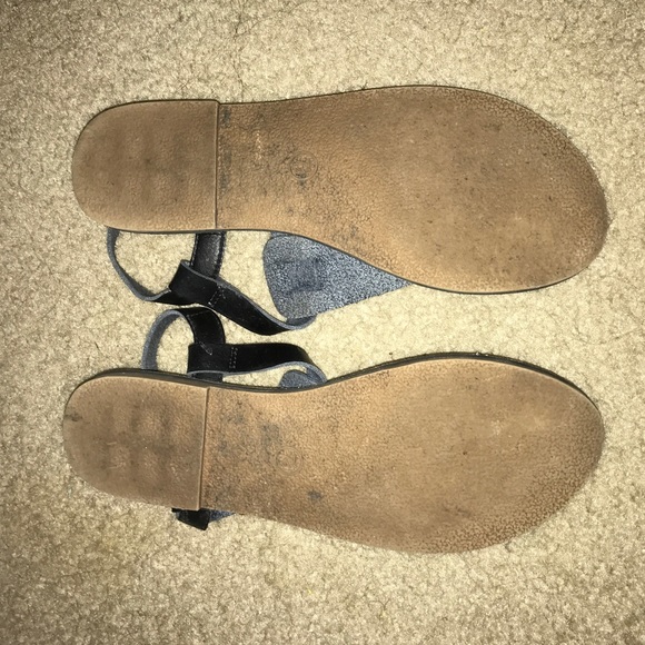 Mossimo sandals - Picture 2 of 2