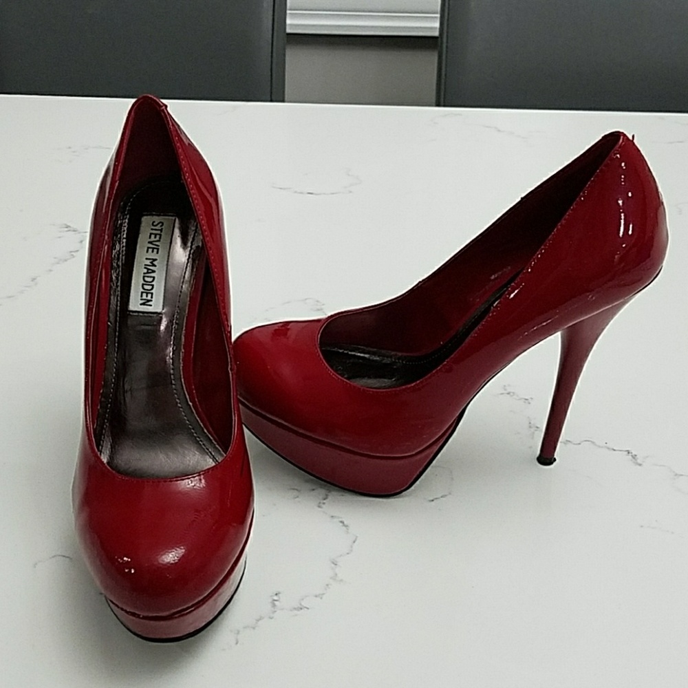 Steve Madden Caryssa Heel