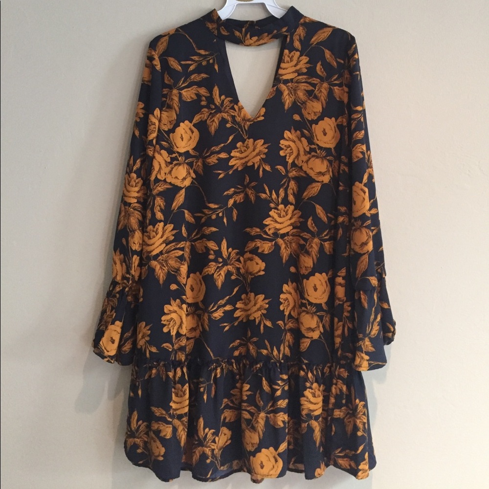 LAST 1: Keyhole Navy and Mustard Floral Dress - Picture 3 of 7