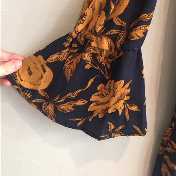 LAST 1: Keyhole Navy and Mustard Floral Dress - Picture 5 of 7